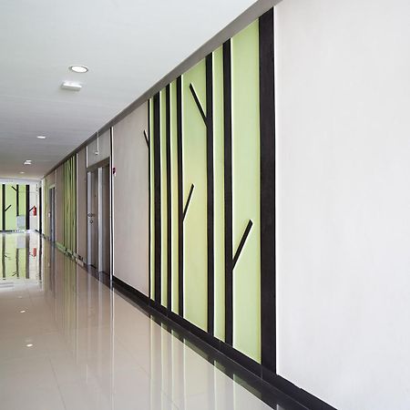 Leenova Place Μπανγκόκ Εξωτερικό φωτογραφία