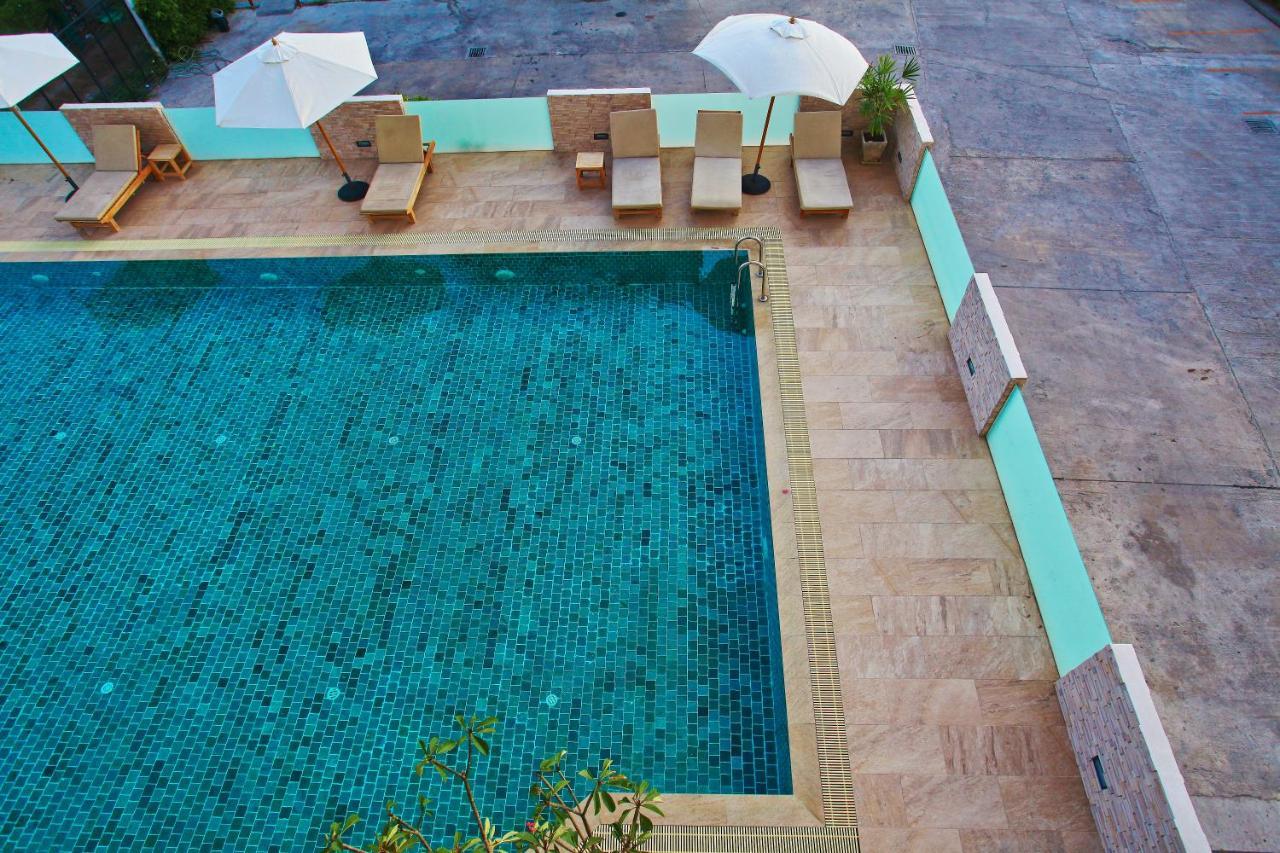 Leenova Place Μπανγκόκ Εξωτερικό φωτογραφία