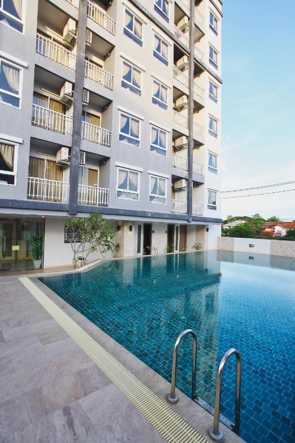 Leenova Place Μπανγκόκ Εξωτερικό φωτογραφία