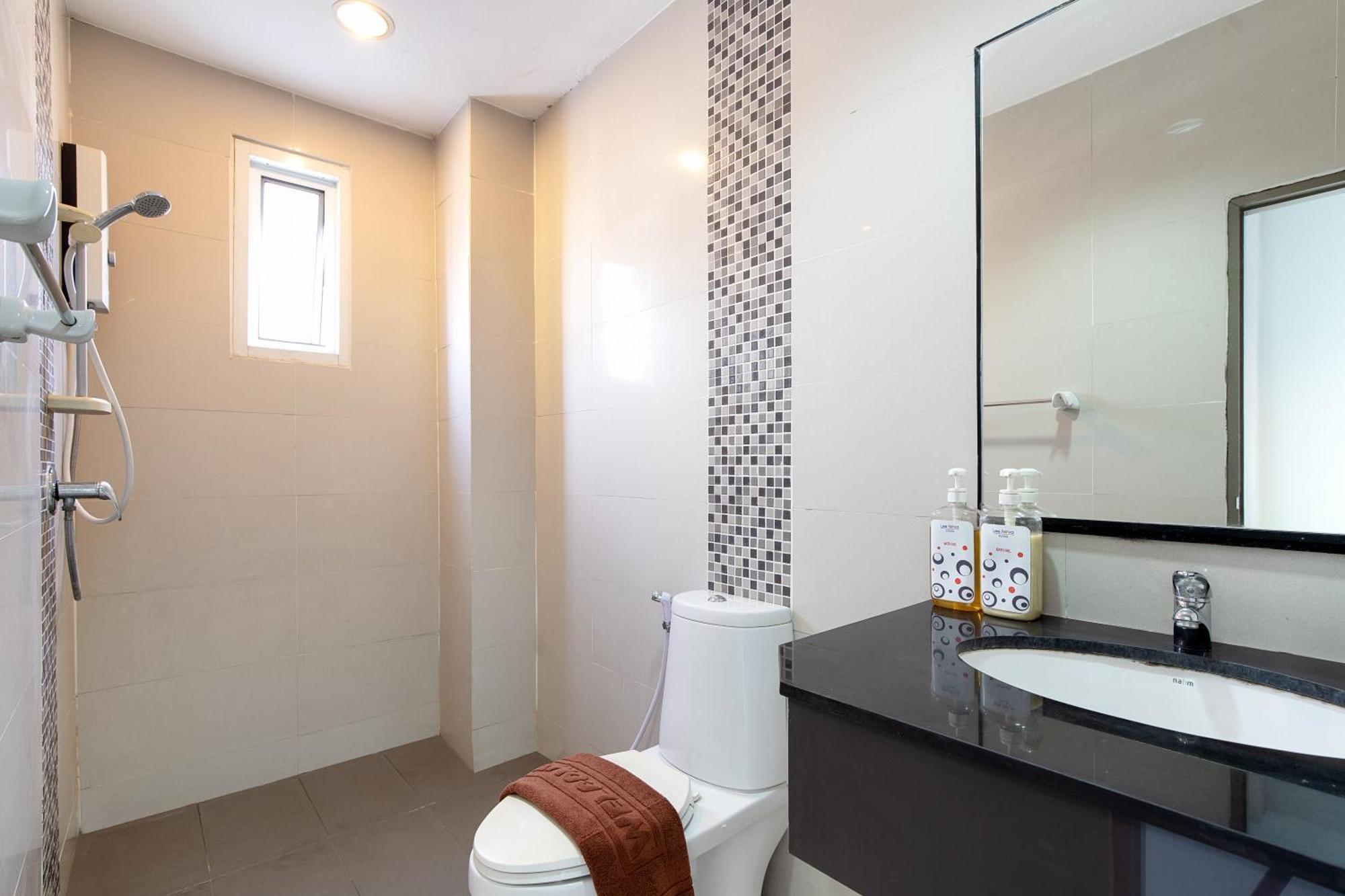 Leenova Place Μπανγκόκ Εξωτερικό φωτογραφία